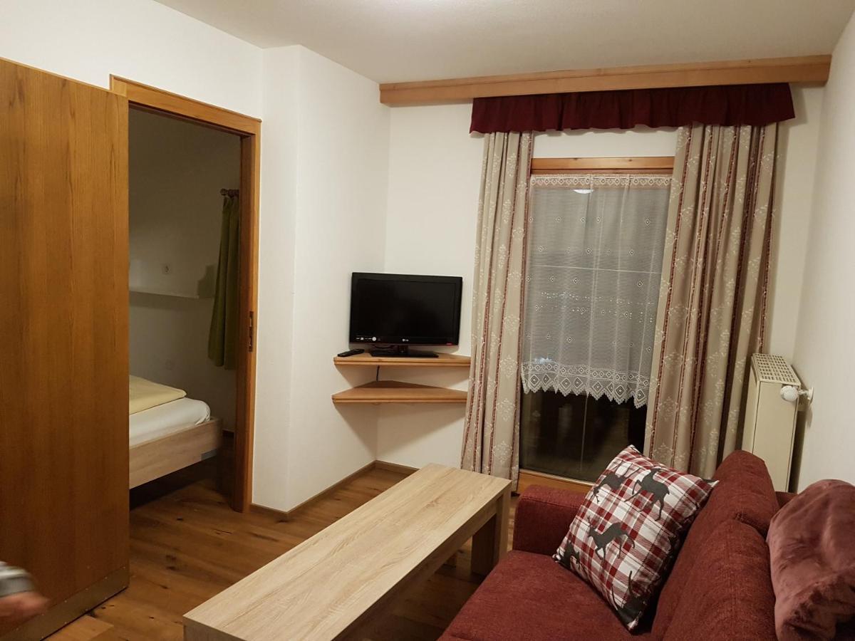 Gaestehaus Rass ローファー エクステリア 写真